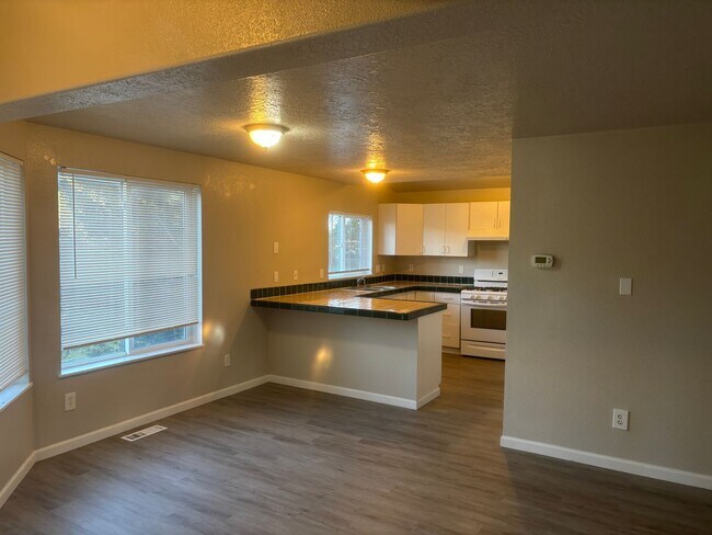 Foto del edificio - 3 Bedroom 3 Bath House