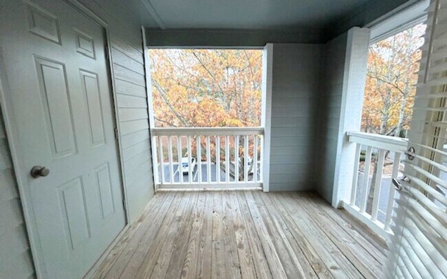 Foto del edificio - 14000 Gardner Dr