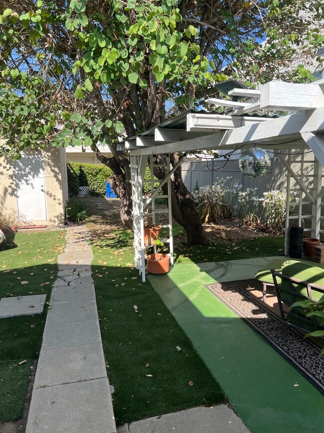 Building Photo - 1233 22nd St