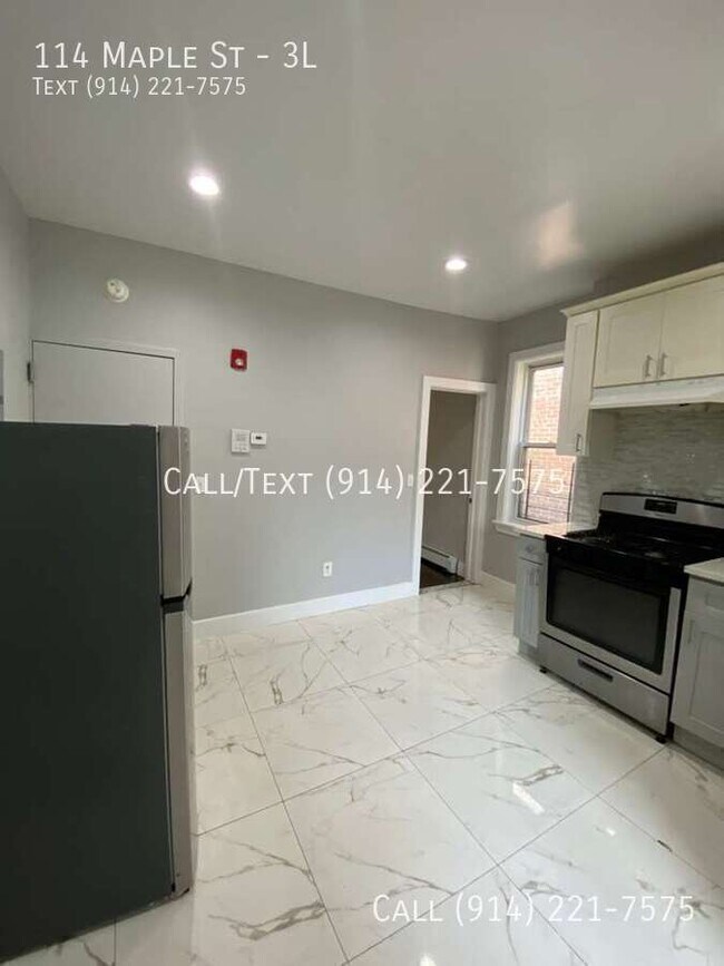 Foto del edificio - 114 Maple St