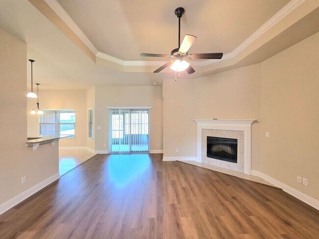 Foto del edificio - 6159 Winchester Cir