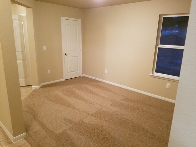 Foto del edificio - Amazing 4 bed, 2 bath Dell Valley - Tiermo Home for lease!