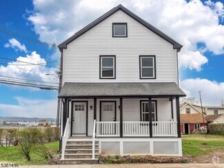 Building Photo - 17 N Weiss St