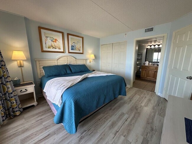 Foto del edificio - 7100 N Ocean Blvd
