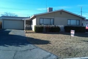 Primary Photo - 44703 Stanridge Ave