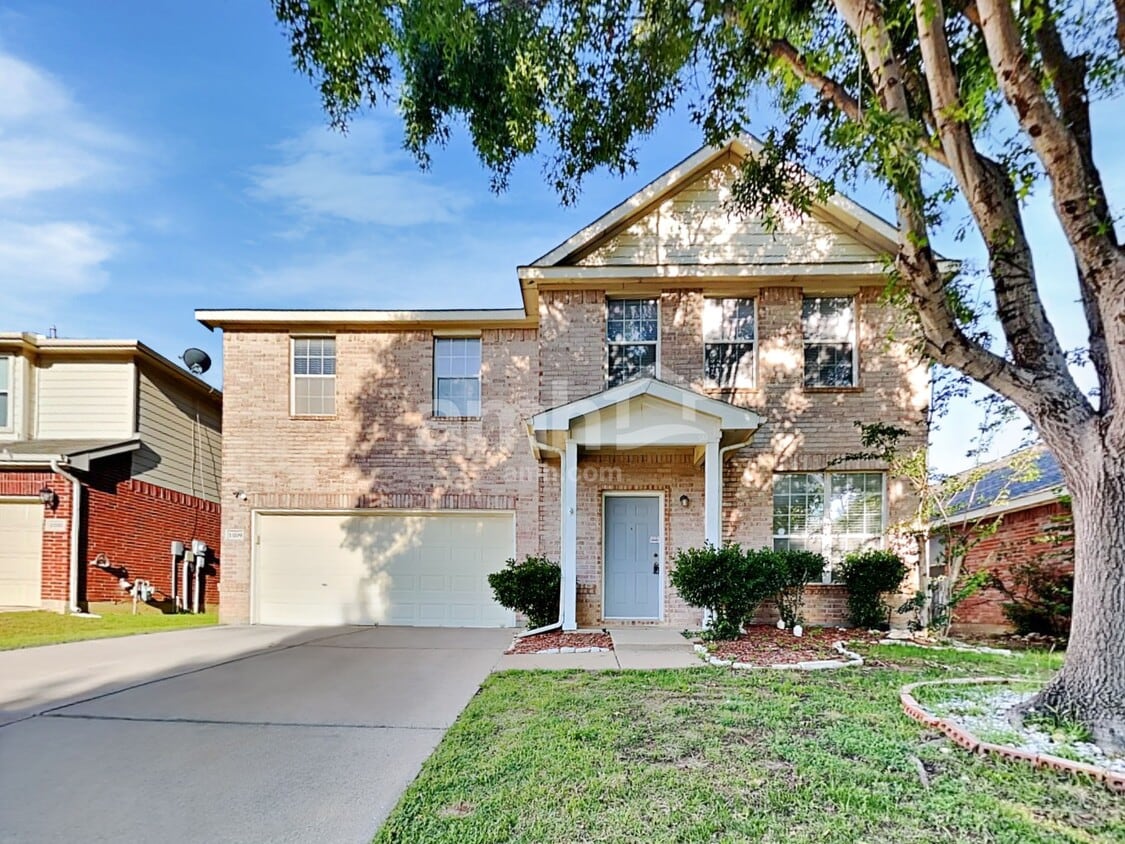 Foto principal - 13209 Ridgepointe Rd