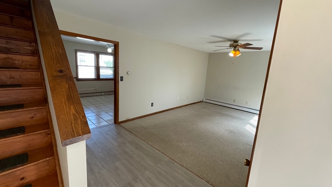 Building Photo - 81 Toas St