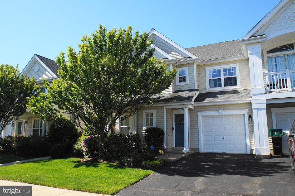 106 Willowoak Ct Unit 259, Warminster, PA 18974 Condo for Rent in