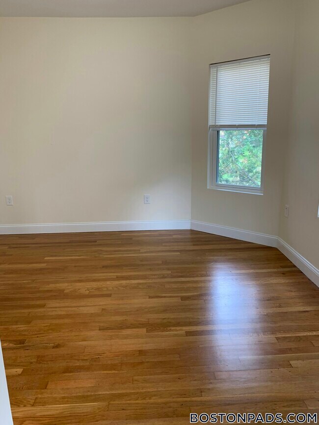 Foto del edificio - 28A Cherry St.