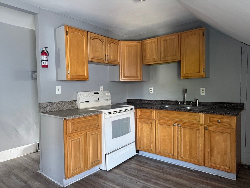 Photo - 508 Chalkstone Ave (Providence, RI)