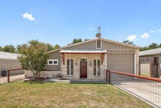 Building Photo - 337 Wilbarger Point