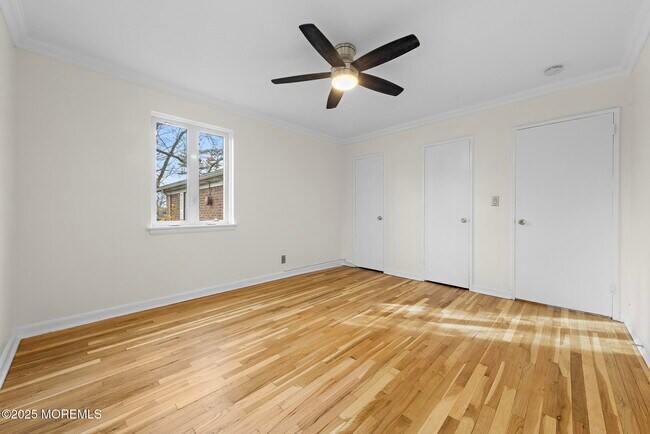 Building Photo - 283 Spring St