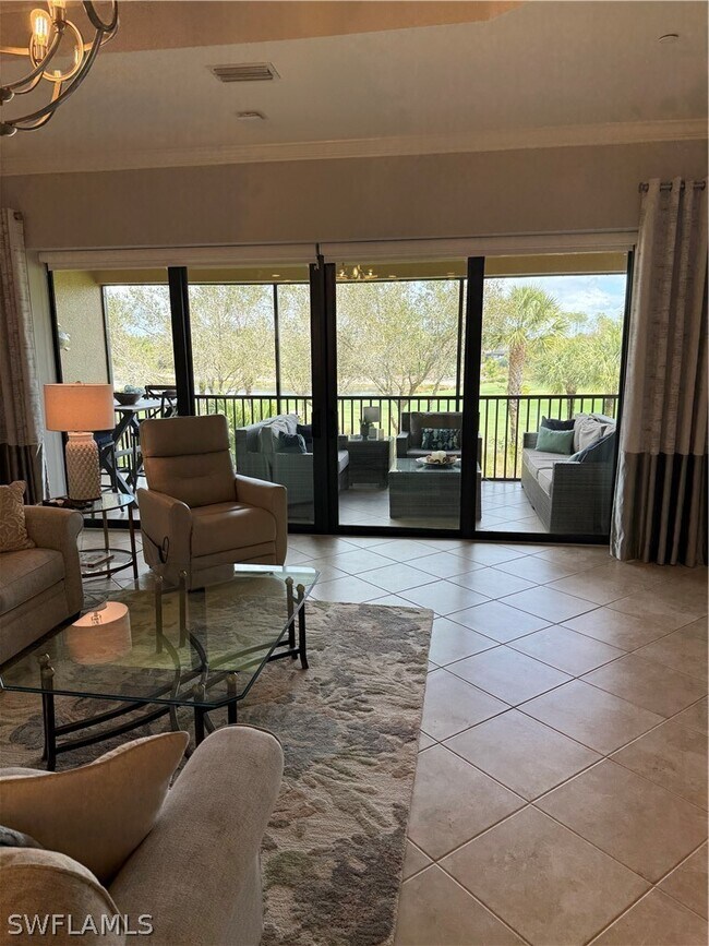 Building Photo - 8765 Bellano Ct