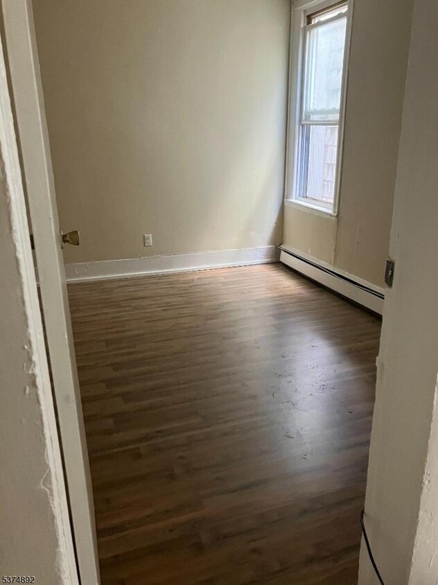 Foto del edificio - 19 Main St