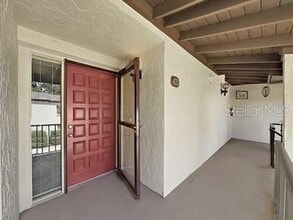 Building Photo - 700 Starkey Rd