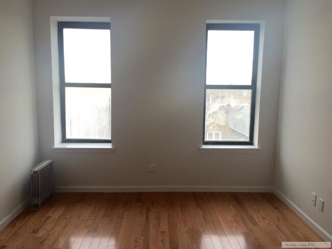 Building Photo - 25 Woodruff Ave