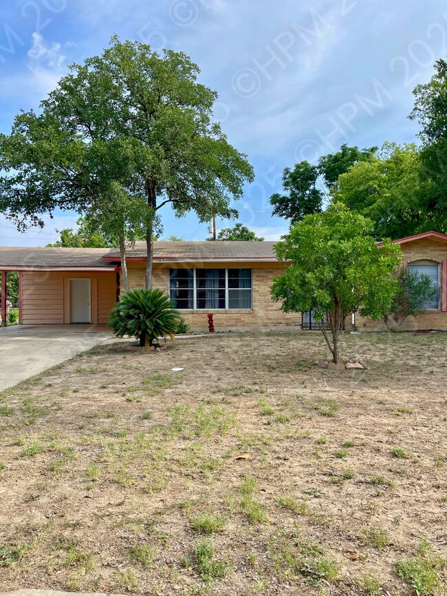Foto del edificio - 1523 Viewridge Dr