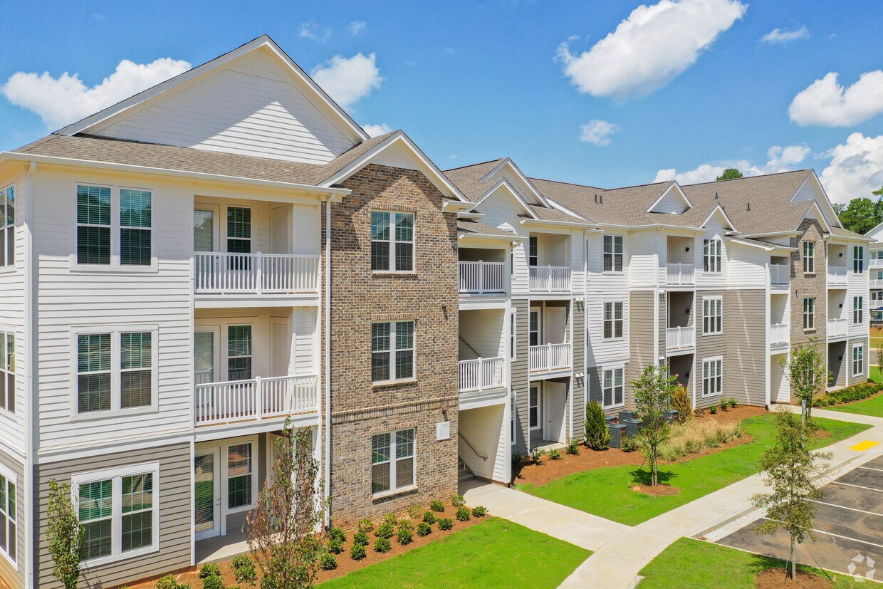 The Darby Apartments Holly Springs, GA