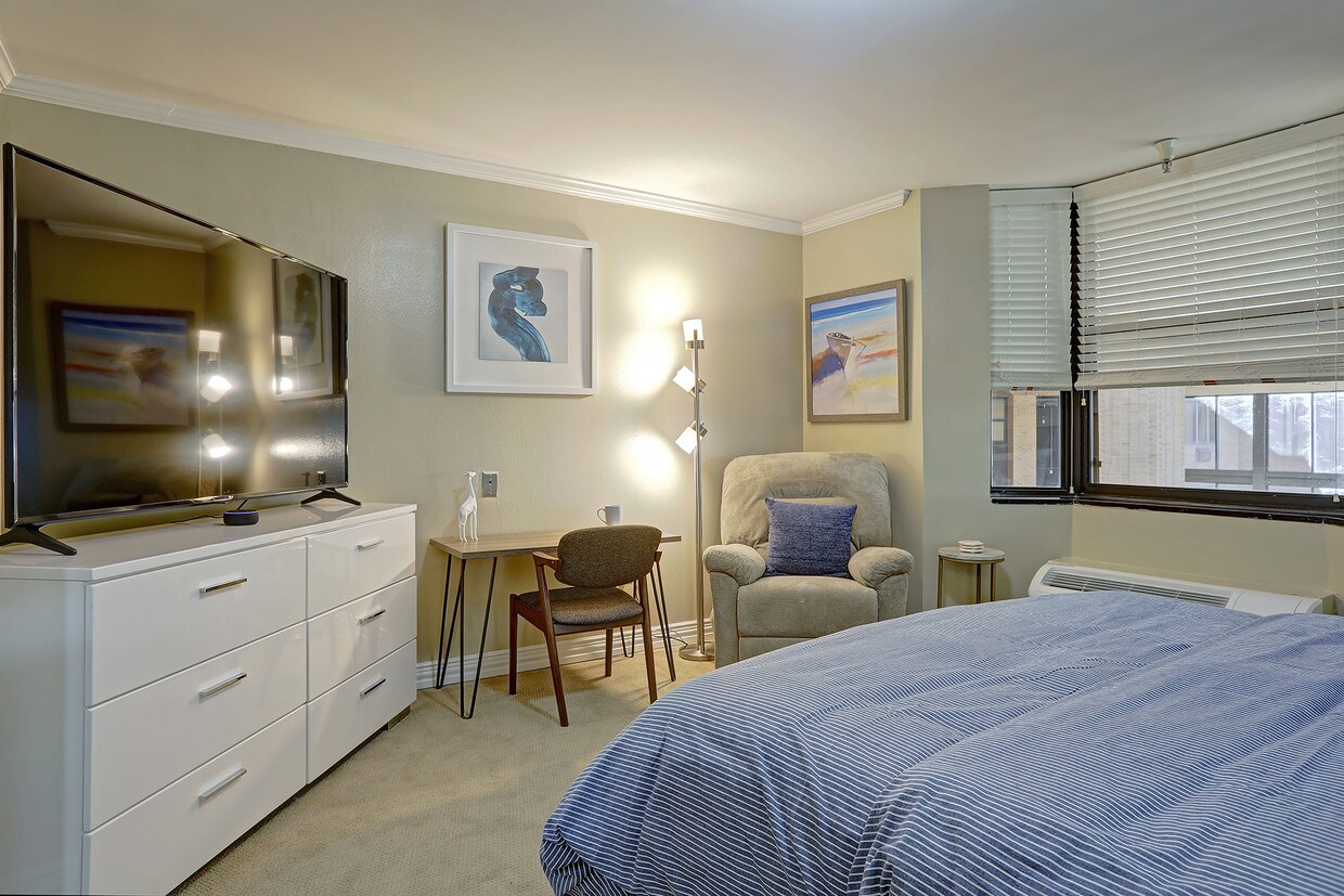 5515 Glen Lakes Dr, Dallas, TX 75231 Apartments in Dallas, TX