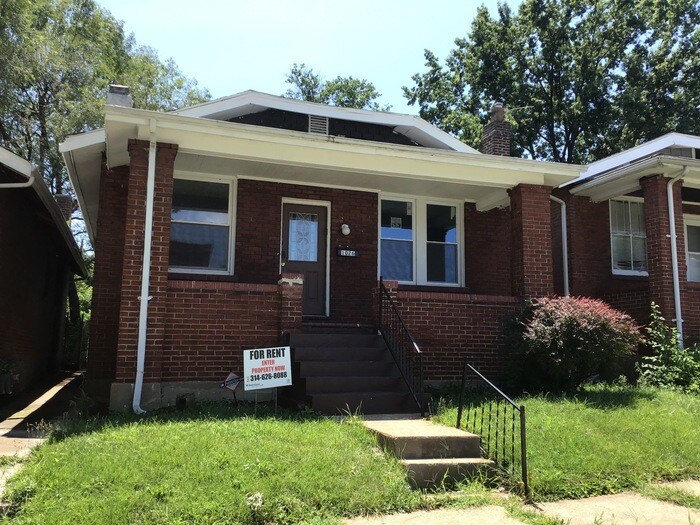 Primary Photo - 1026 Hornsby Ave