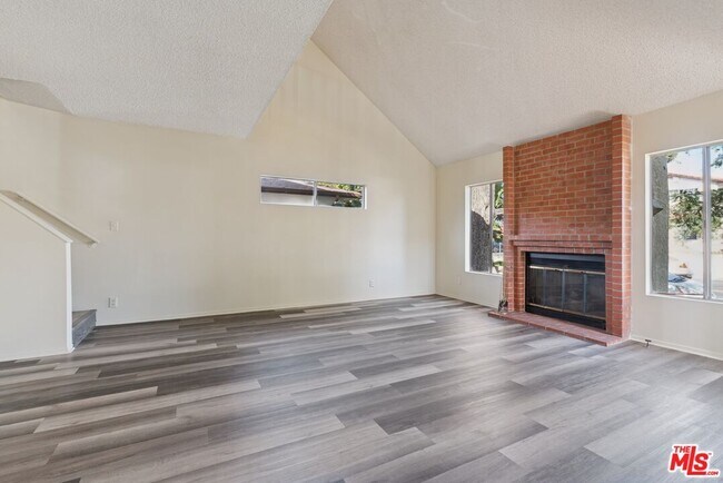 Foto del edificio - 4109 Beethoven St