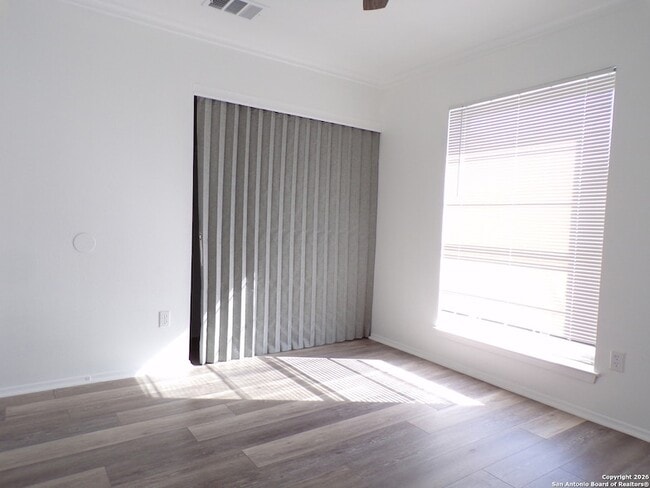 Foto del edificio - 4163 Freestone St