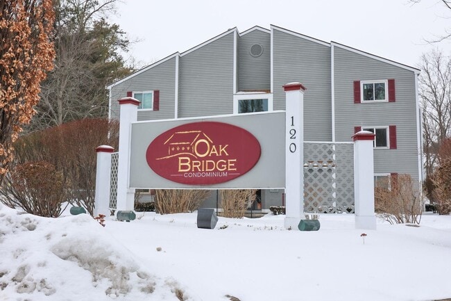 Building Photo - 120 Fisherville Rd