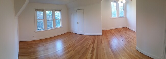 Foto del edificio - 13003 SE Oatfield Rd