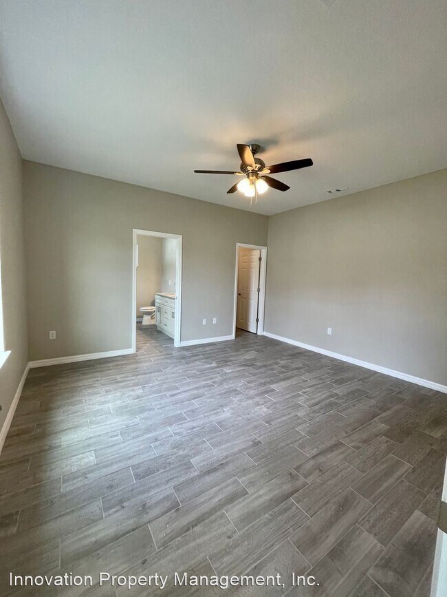 Foto del edificio - 4 br, 2 bath House - 432 Athabasca Court