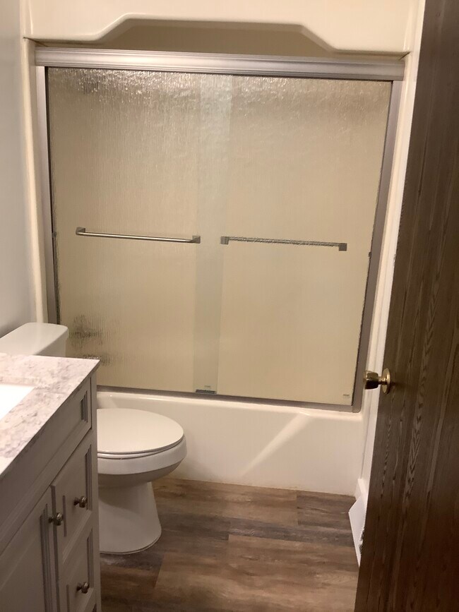 Bathroom1 - 1393 Park Ave