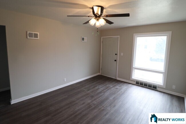 Foto del edificio - 827 N 29th St