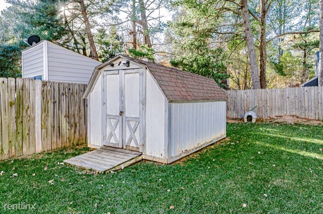 Building Photo - 4 br, 2.5 bath House - 2228 Early Settlers Rd