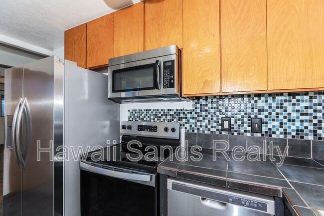 Building Photo - 3331 Hayden St