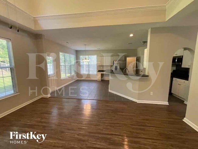 Building Photo - 3396 Forest Glen Dr