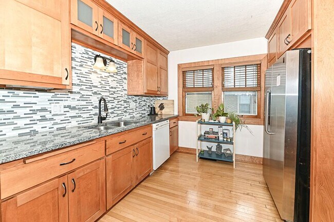 Foto del edificio - 1515 N 57th St