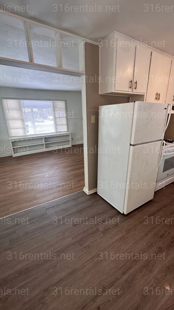 Foto del edificio - $795- 2 bed 1 bath - Single Family Home