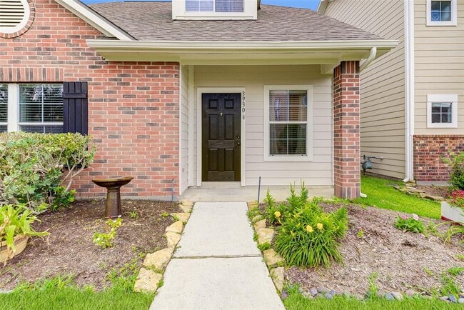 Building Photo - 3930 Mossy Pl Ln