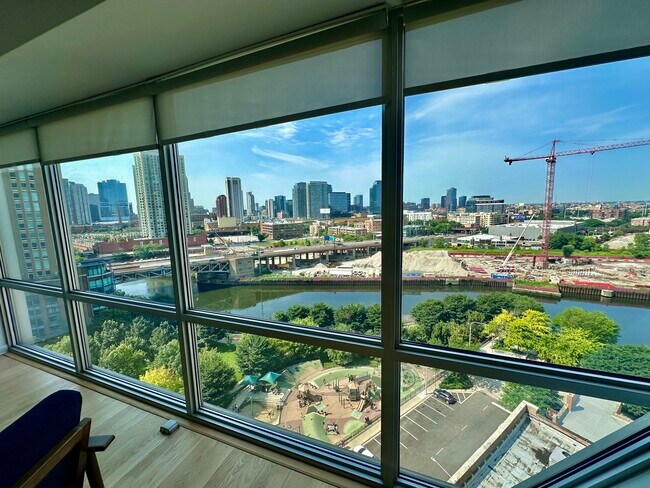 Foto del edificio - 510 W Erie St