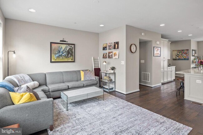 Foto del edificio - 1310 Jackson St