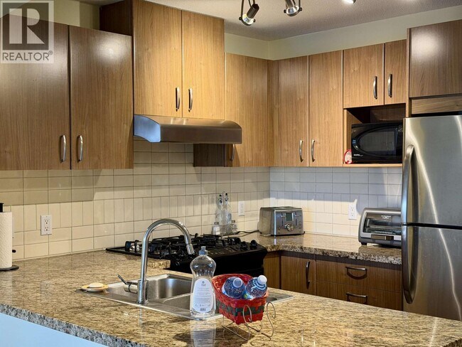 Photo du bâtiment - 3082 DAYANEE SPRING Blvd