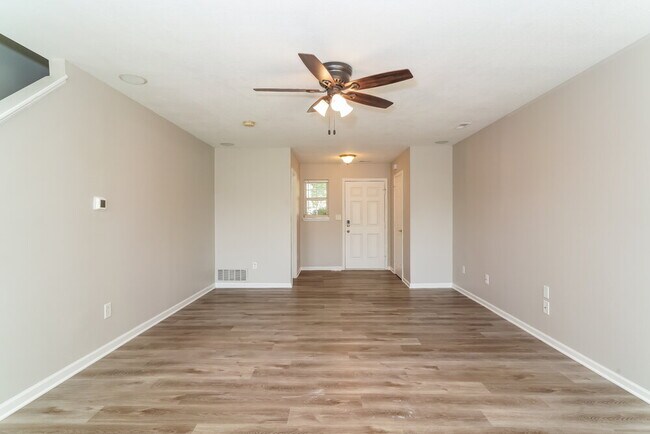 Building Photo - 5651 Dollar Forge Dr