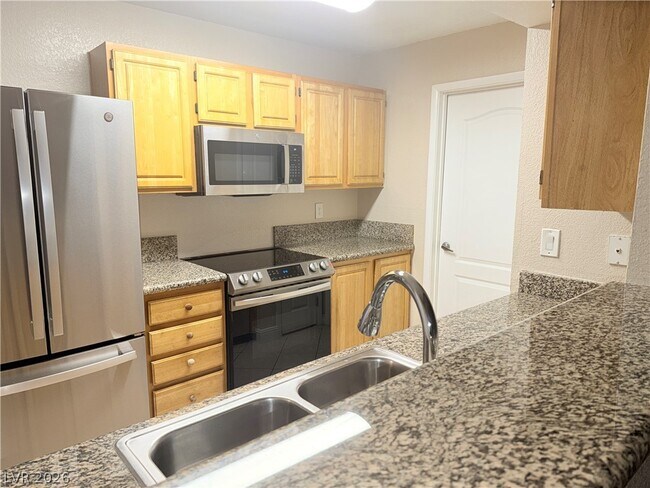 Foto del edificio - 5055 W Hacienda Ave