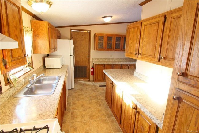 Building Photo - 124 Golden Aspen Cir