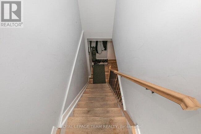 Building Photo - 1579 Digby St