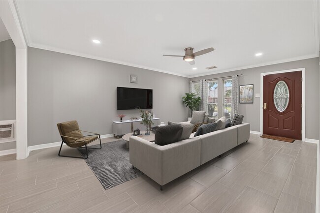 Building Photo - 20018 Beechview Ln