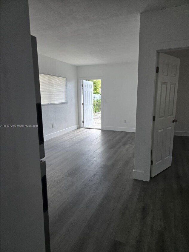 Primary Photo - 2617 NW 23rd Ave