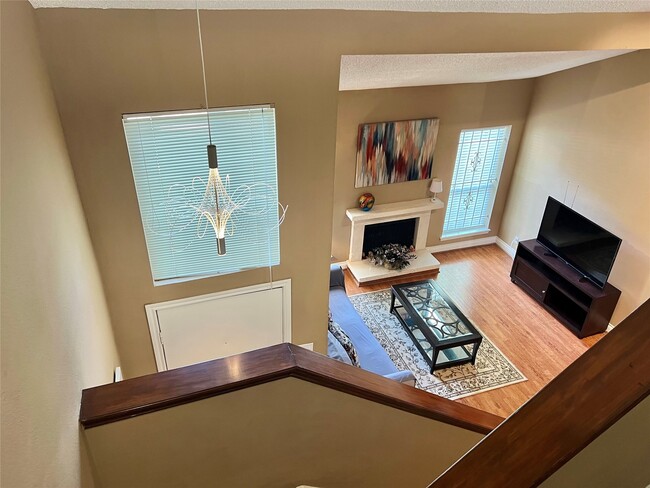 Foto del edificio - 1962 Augusta Dr