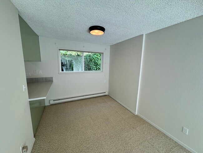 Foto del edificio - 2945 76th Ave SE