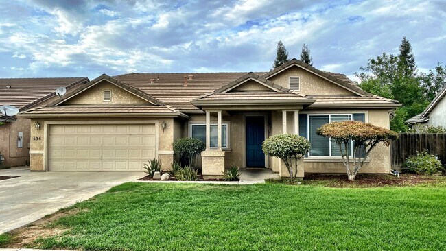Foto del edificio - 636 W James Ct