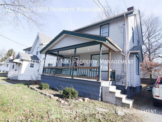 Building Photo - Beautiful 3 Bed in Akron!